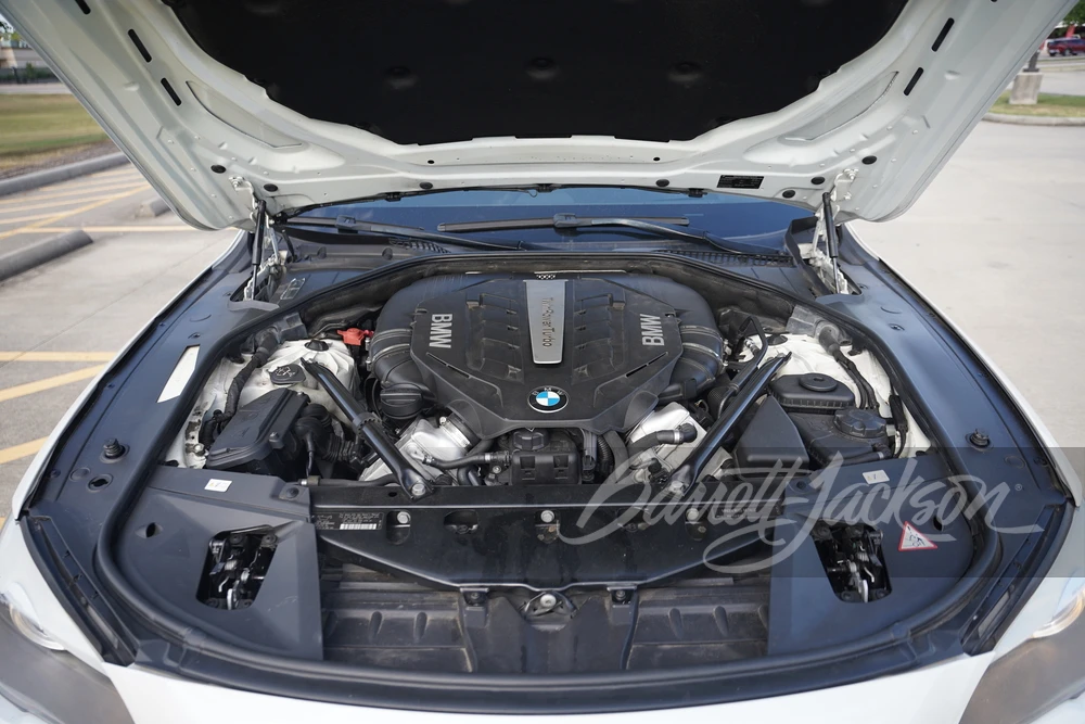 2012 BMW Alpina B7 - Image 21 of 27