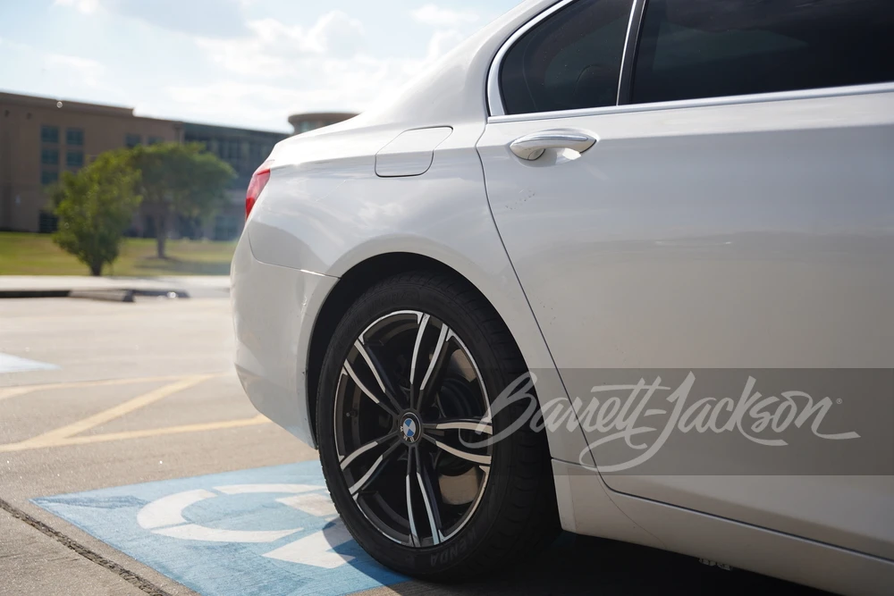 2012 BMW Alpina B7 - Image 24 of 27