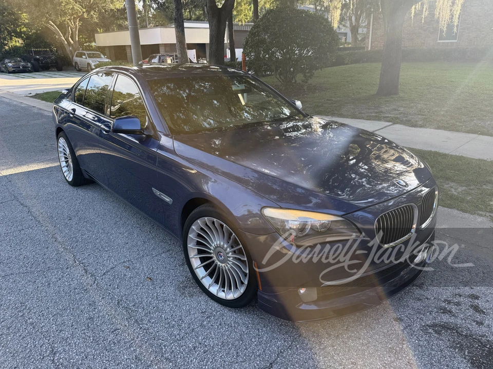 2012 BMW Alpina B7 - Image 13 of 31