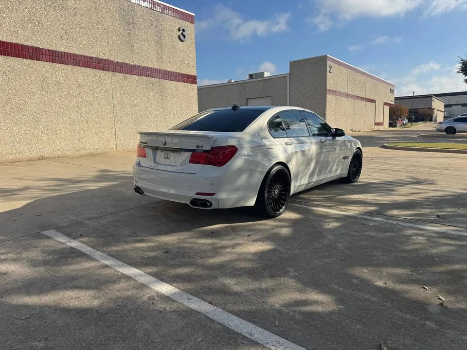 2012 BMW Alpina B7 - Image 5 of 20
