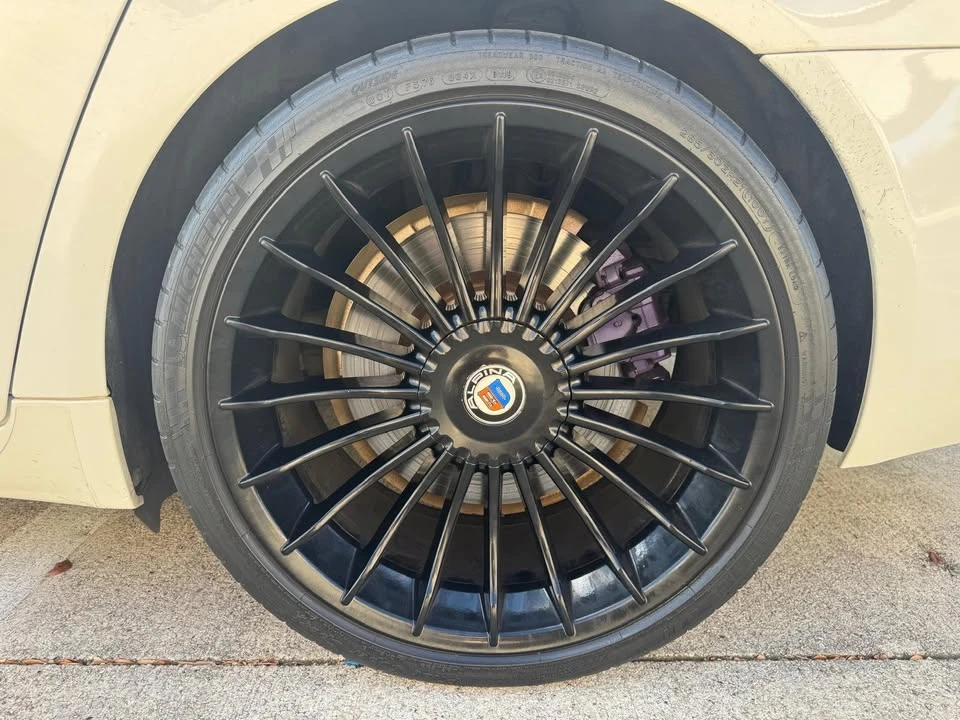 2012 BMW Alpina B7 - Image 18 of 20
