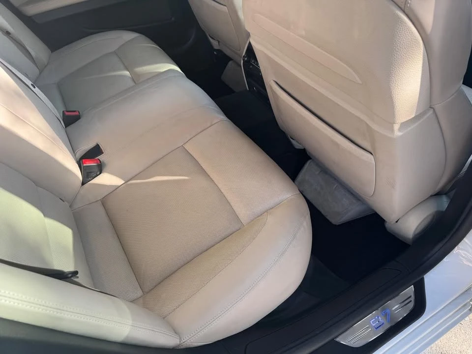 2012 BMW Alpina B7 - Image 11 of 20