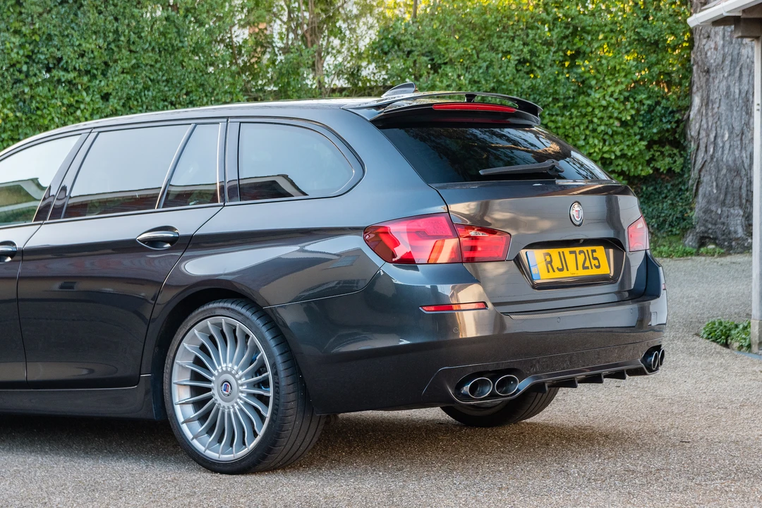 2012 BMW Alpina B5 - Image 9 of 31
