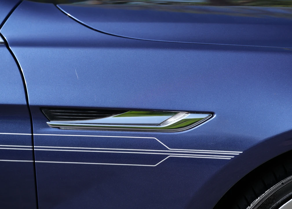 2012 BMW Alpina B6 - Image 22 of 31