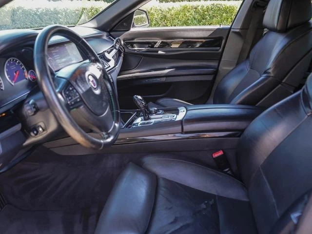 2012 BMW Alpina B7 - Image 25 of 31