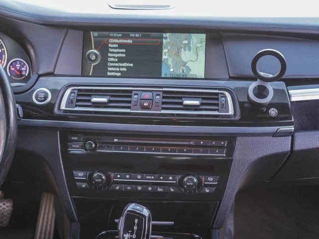 2012 BMW Alpina B7 - Image 18 of 21
