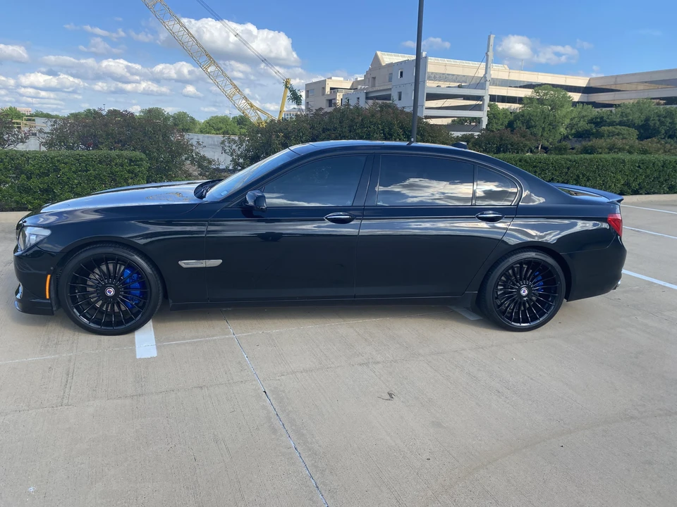 2012 BMW Alpina B7 - Image 24 of 31
