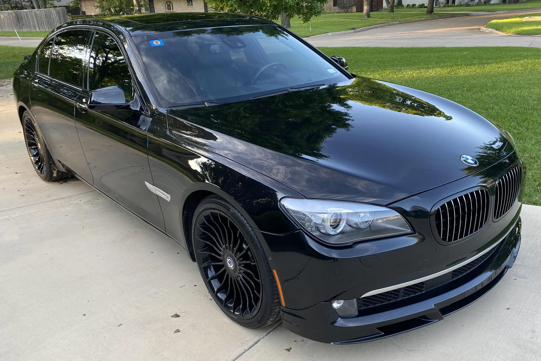 2012 BMW Alpina B7 - Image 2 of 31