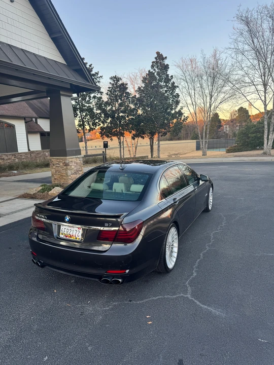 2012 BMW Alpina B7 - Image 14 of 31