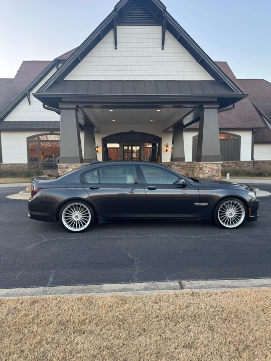 2012 BMW Alpina B7 - Image 19 of 31