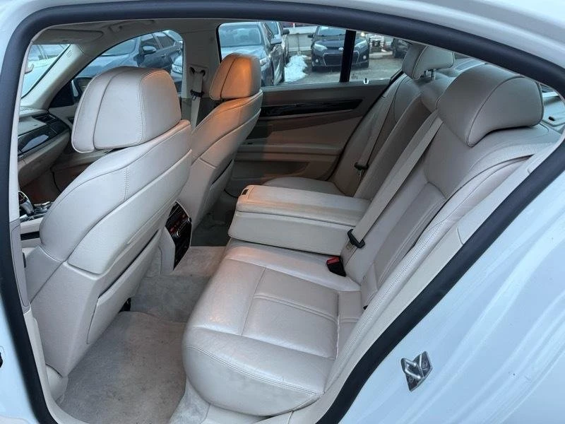 2012 BMW Alpina B7 - Image 8 of 20