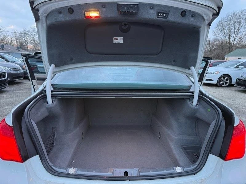 2012 BMW Alpina B7 - Image 18 of 20