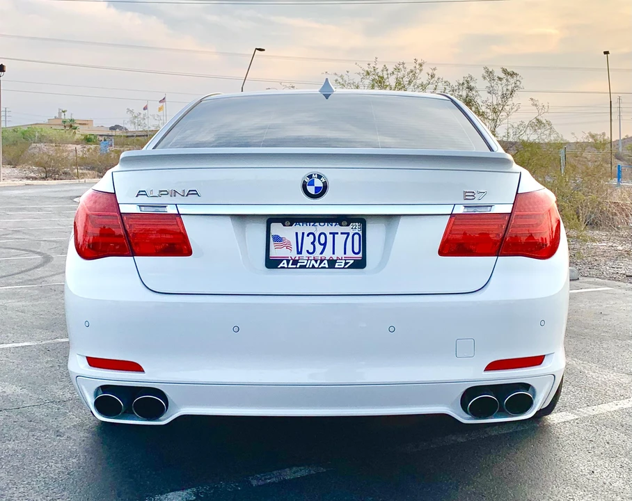 2012 BMW Alpina B7 - Image 24 of 31