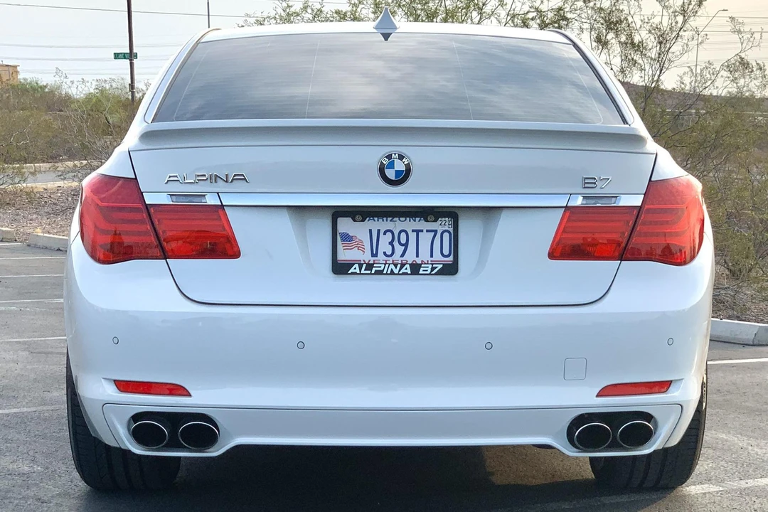 2012 BMW Alpina B7 - Image 5 of 31
