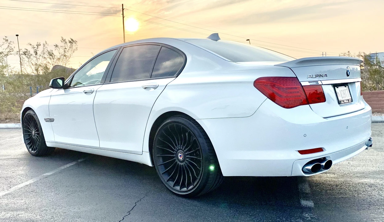 2012 BMW Alpina B7 - Image 21 of 31