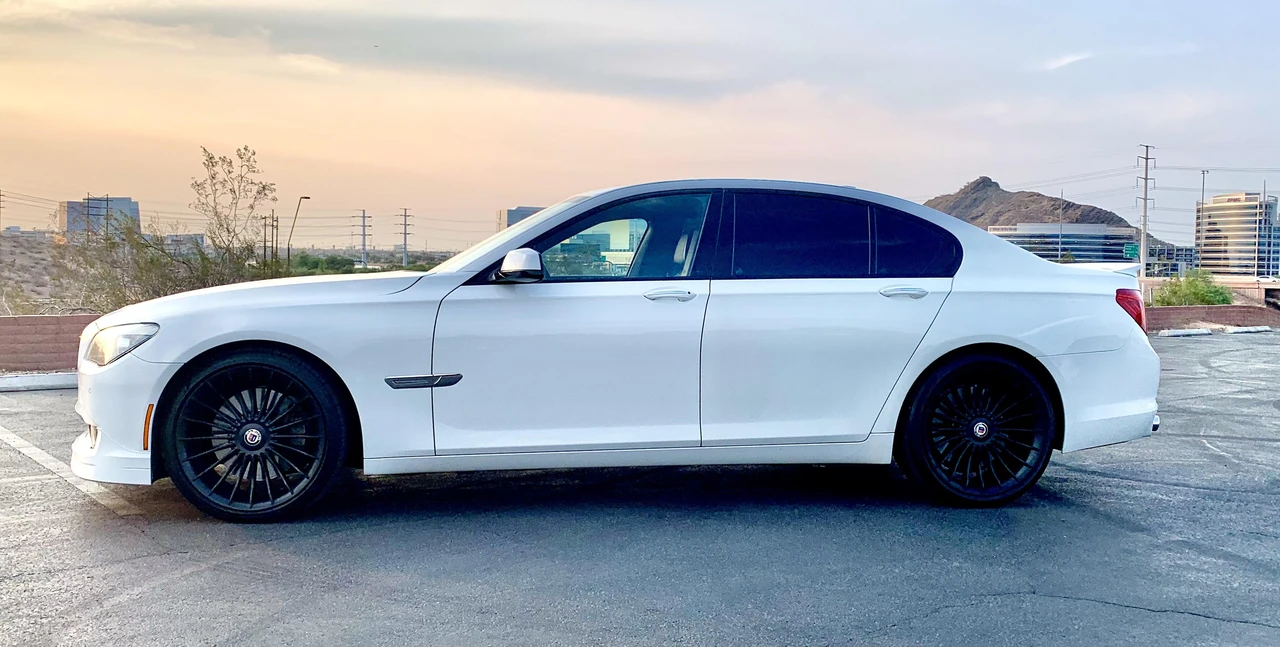 2012 BMW Alpina B7 - Image 18 of 31