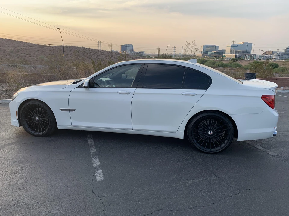 2012 BMW Alpina B7 - Image 20 of 31