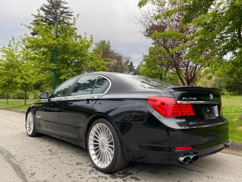 2012 BMW Alpina B7 - Image 16 of 31
