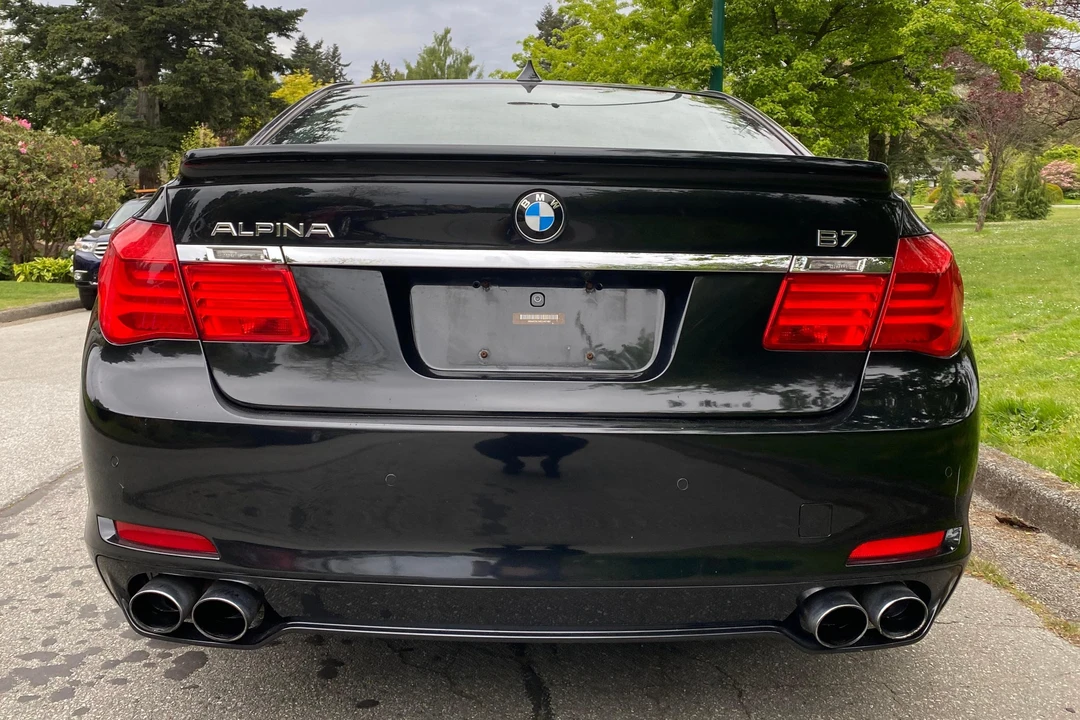 2012 BMW Alpina B7 - Image 5 of 31