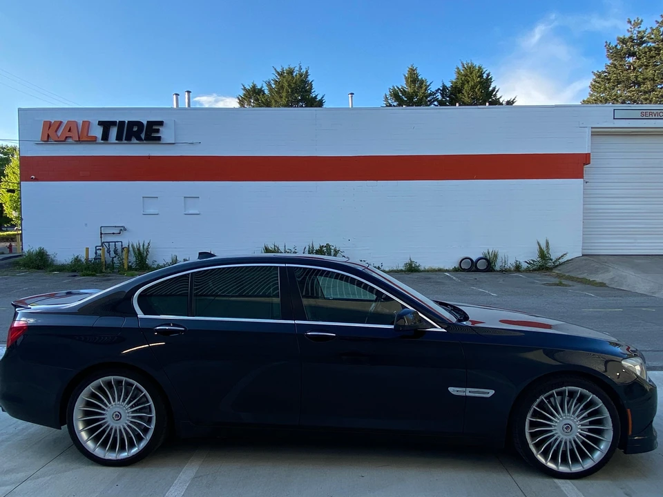 2012 BMW Alpina B7 - Image 31 of 31