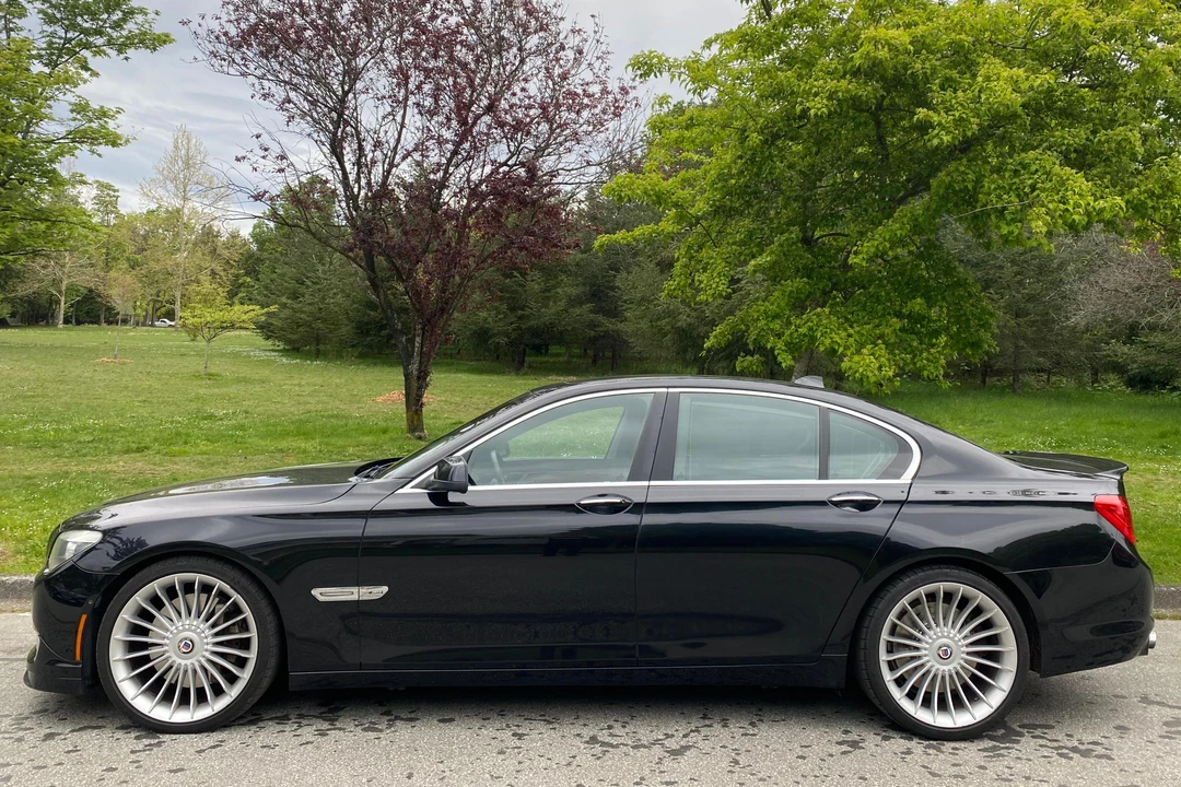 2012 BMW Alpina B7 - Image 3 of 31