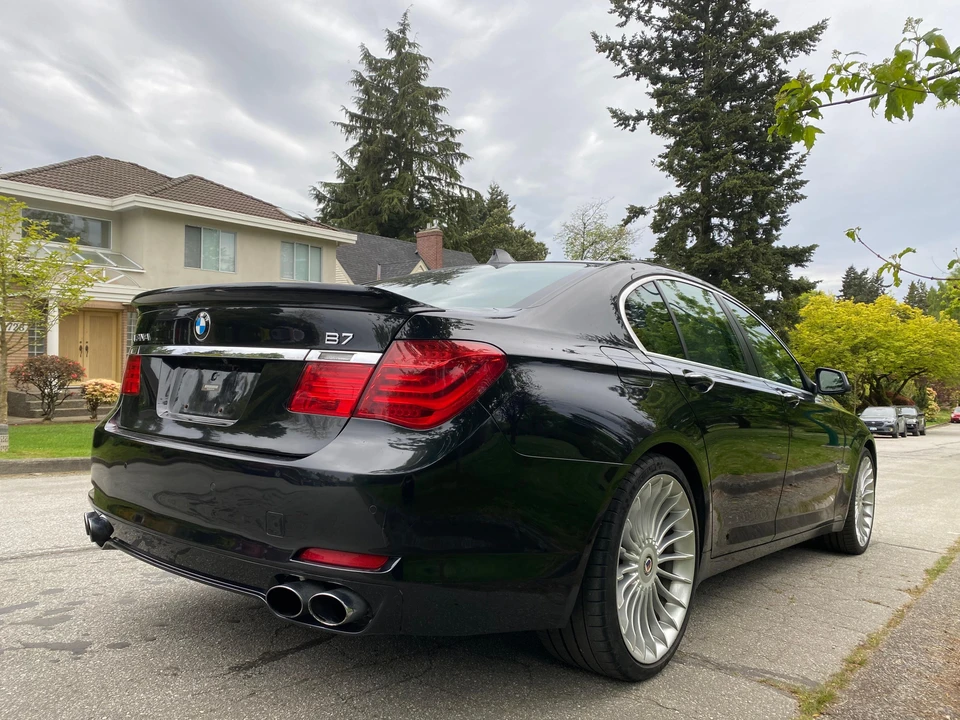 2012 BMW Alpina B7 - Image 26 of 31