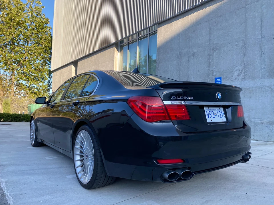 2012 BMW Alpina B7 - Image 18 of 31