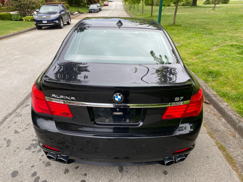 2012 BMW Alpina B7 - Image 19 of 31