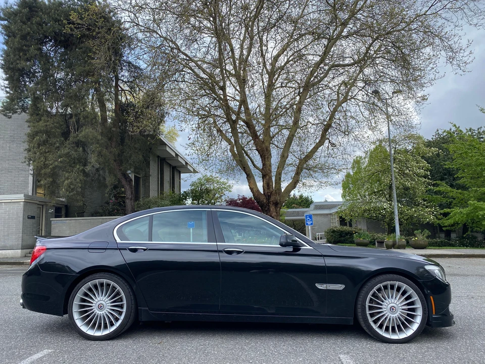2012 BMW Alpina B7 - Image 30 of 31