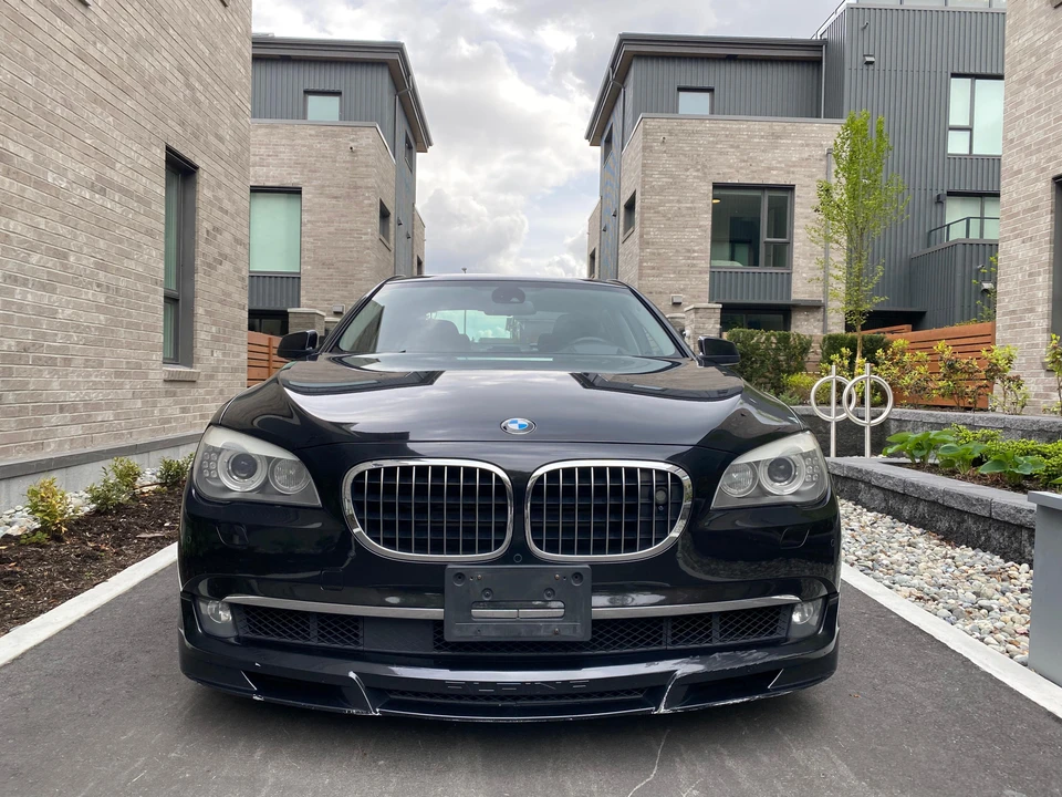 2012 BMW Alpina B7 - Image 9 of 31