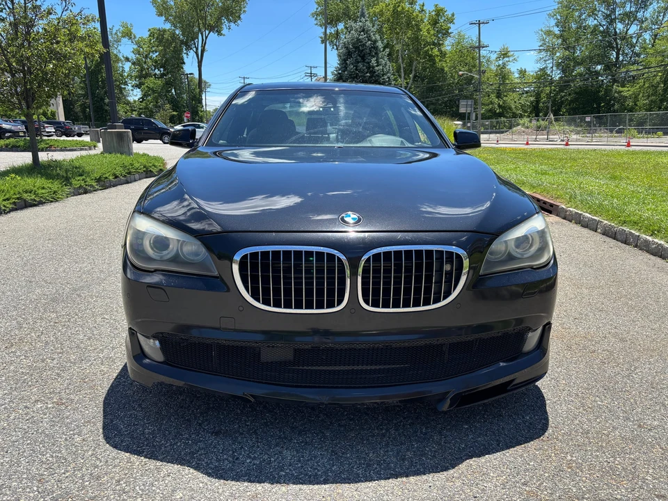 2012 BMW Alpina B7 - Image 24 of 31