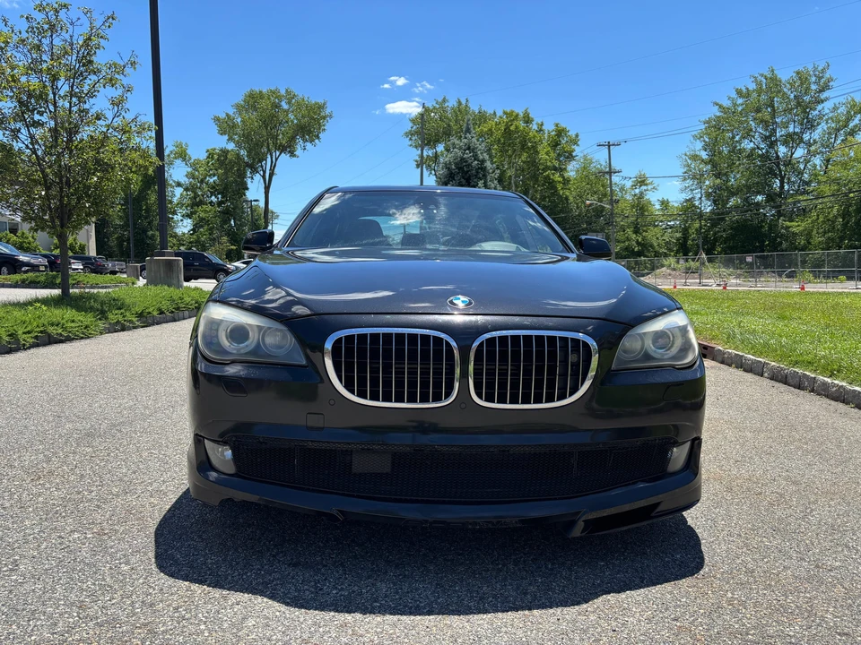 2012 BMW Alpina B7 - Image 23 of 31