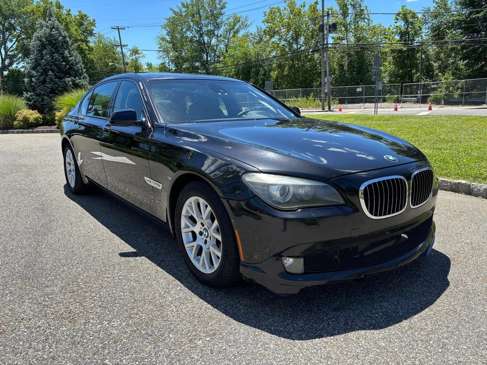 2012 BMW Alpina B7 - Image 22 of 31