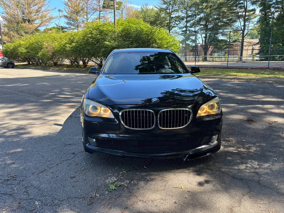 2012 BMW Alpina B7 - Image 25 of 31