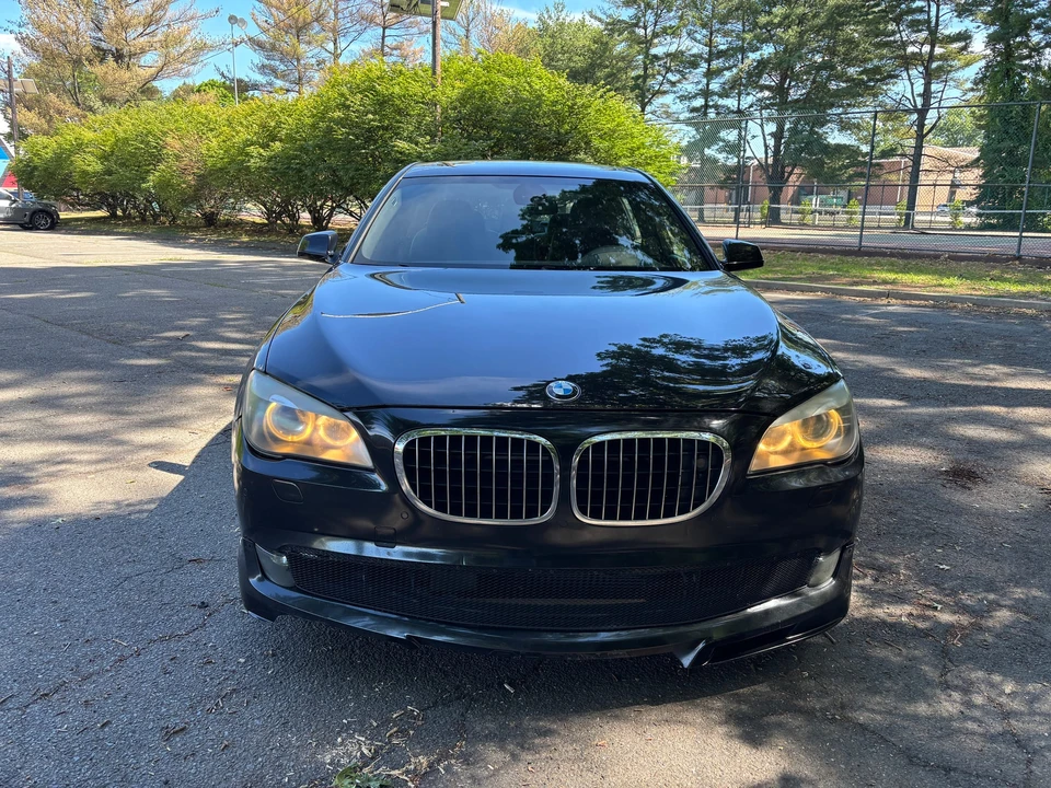 2012 BMW Alpina B7 - Image 26 of 31
