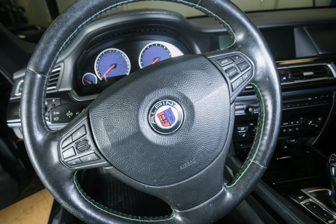 2012 BMW Alpina B7 - Image 5 of 7