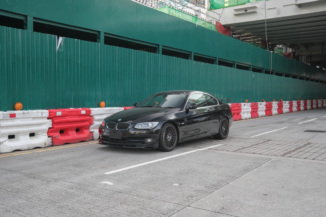 2012 BMW Alpina B3 - Image 9 of 31