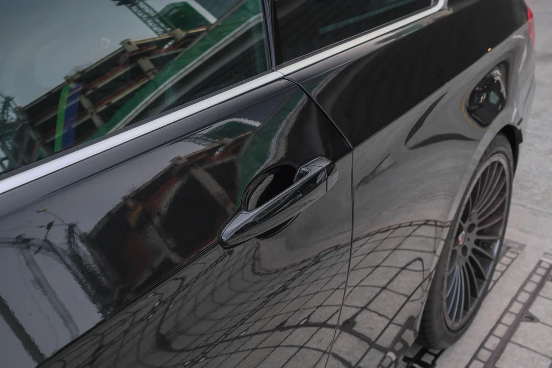 2012 BMW Alpina B3 - Image 29 of 31