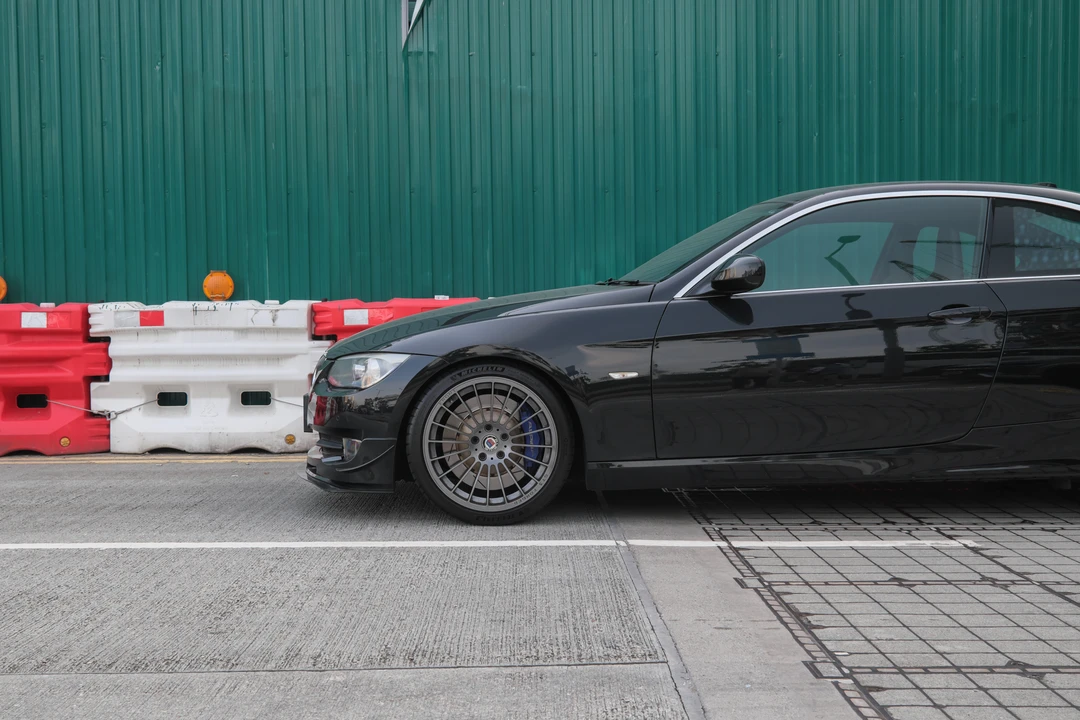 2012 BMW Alpina B3 - Image 11 of 31