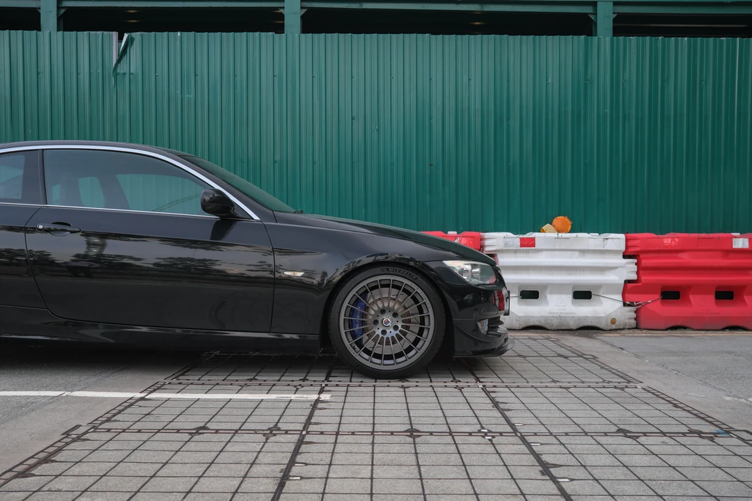2012 BMW Alpina B3 - Image 14 of 31