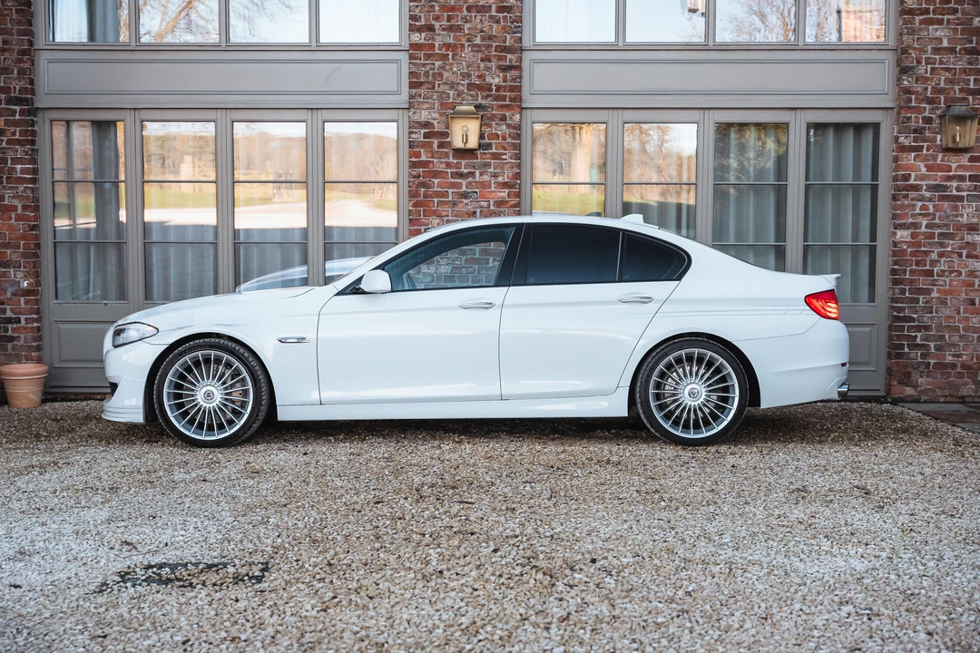2012 BMW Alpina B5 - Image 8 of 31