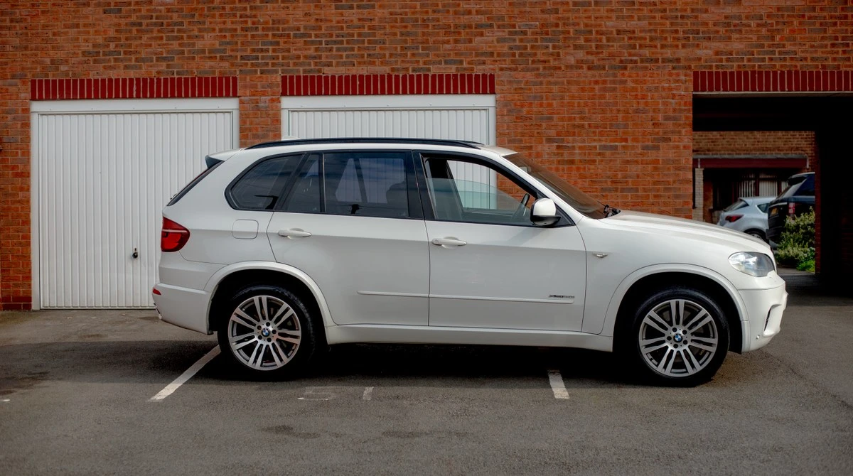 2012 BMW E70 X5 4.8i & xDrive50i - Image 11 of 30