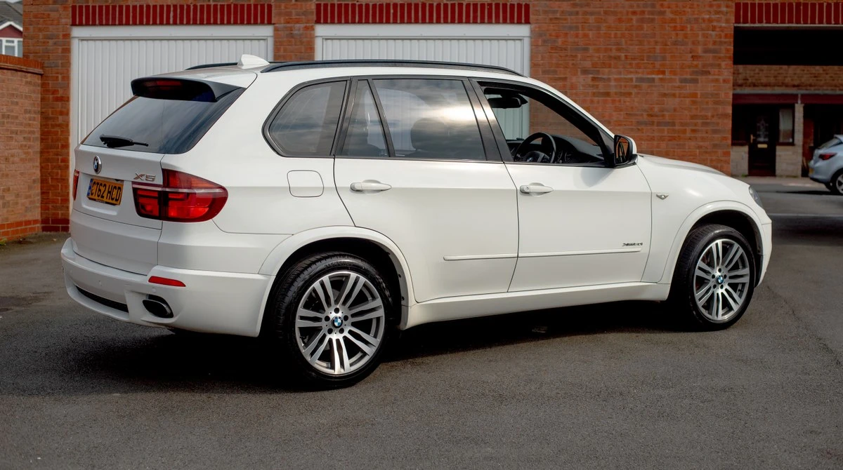 2012 BMW E70 X5 4.8i & xDrive50i - Image 15 of 30