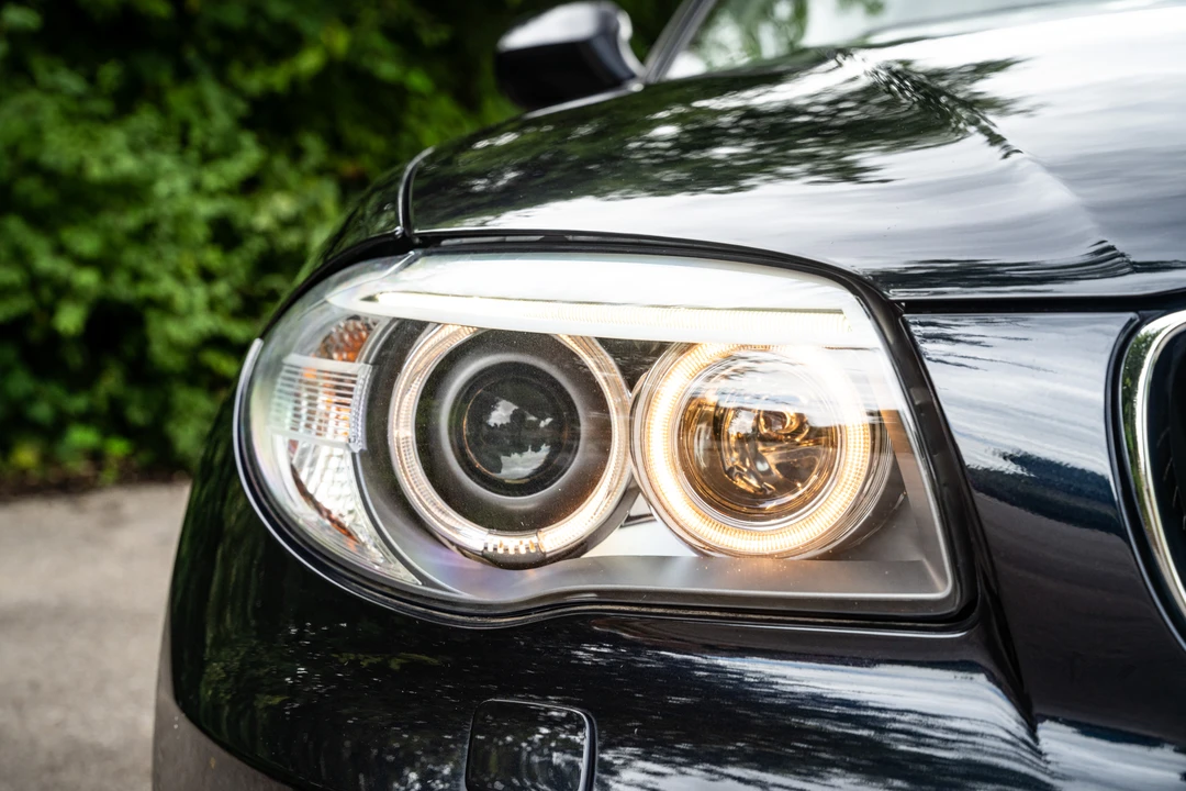 2012 BMW E82 135i & 135is - Image 24 of 31