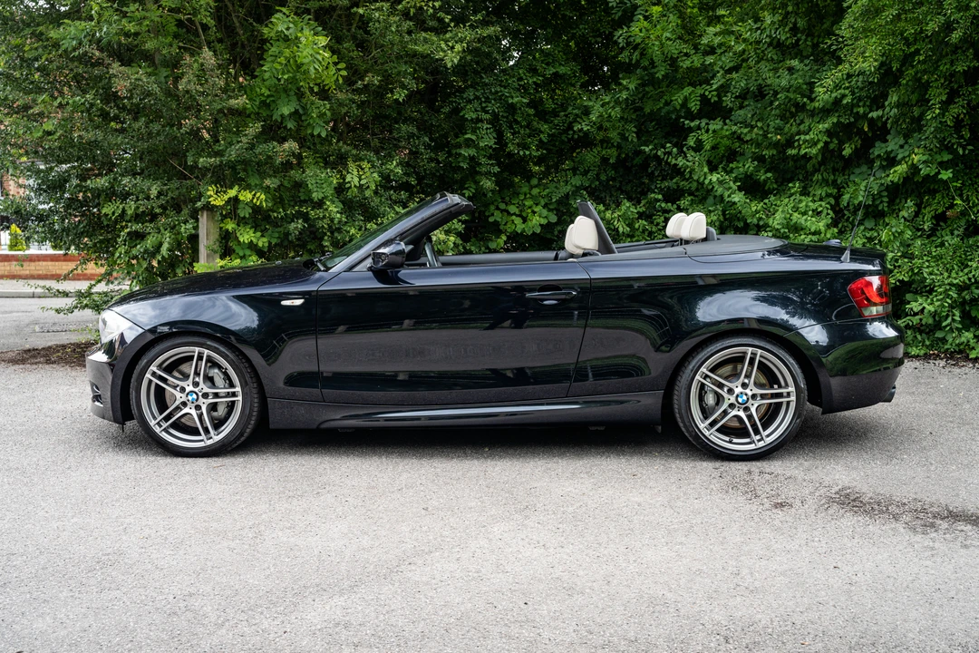 2012 BMW E82 135i & 135is - Image 9 of 31