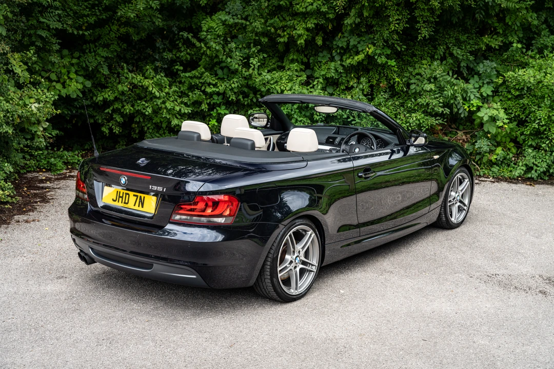 2012 BMW E82 135i & 135is - Image 14 of 31