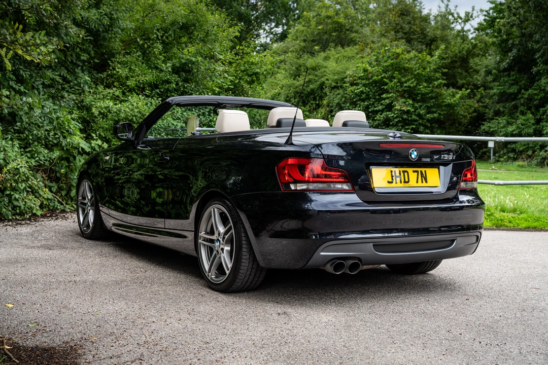 2012 BMW E82 135i & 135is - Image 16 of 31