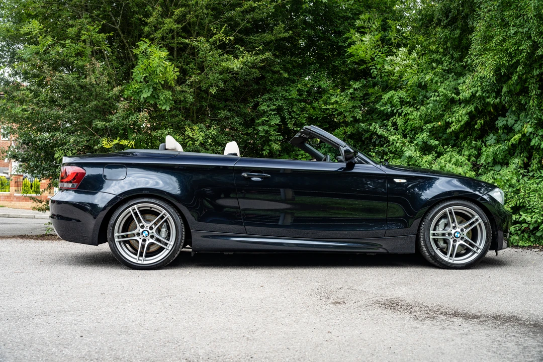2012 BMW E82 135i & 135is - Image 5 of 31