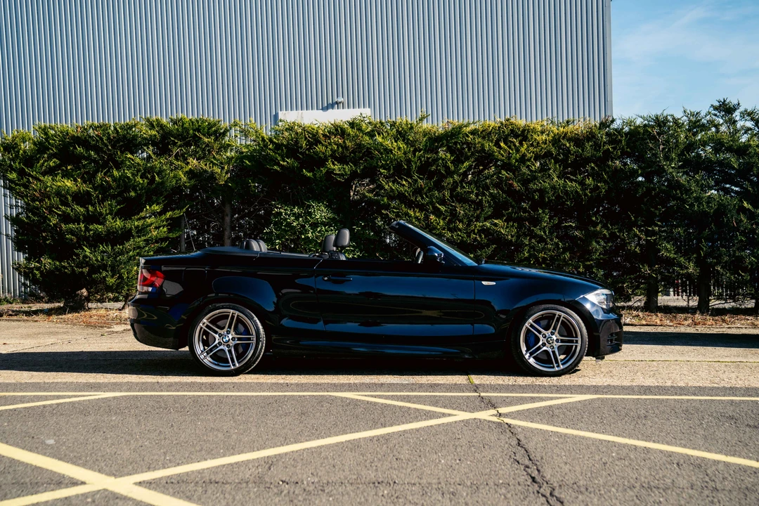 2012 BMW E82 135i & 135is - Image 9 of 31