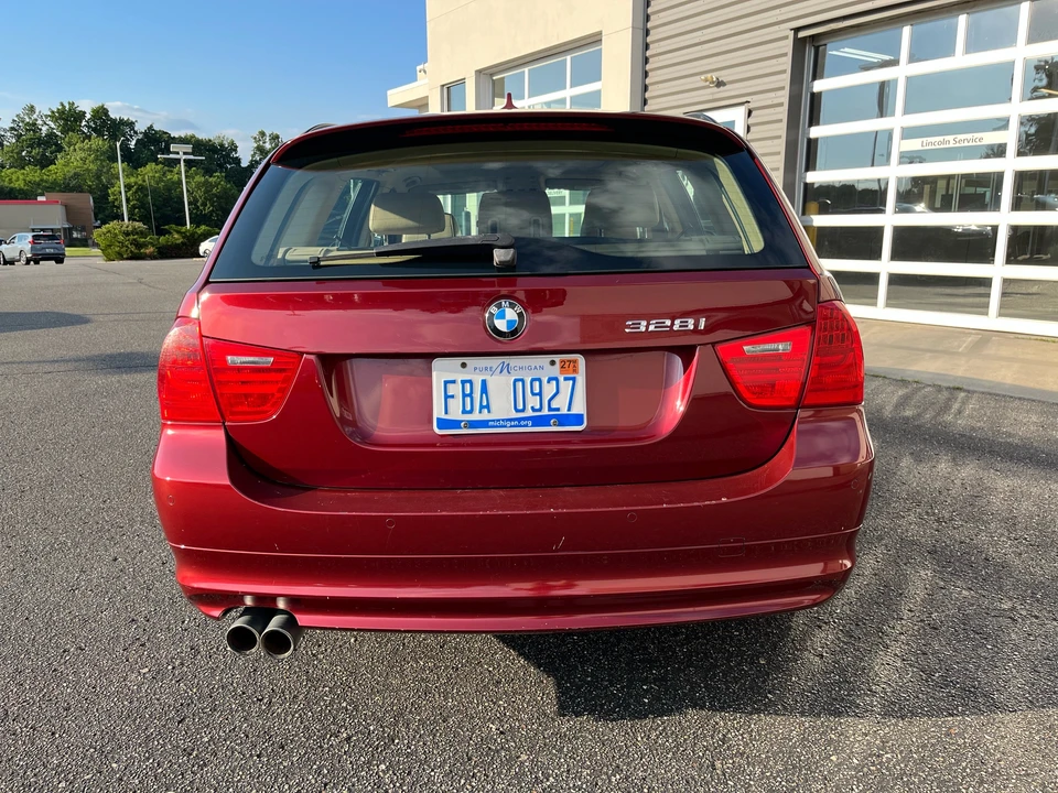 2012 BMW E91 3 Series Touring - Image 3 of 30